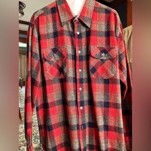 Sportswear by Country Touch plaid men’s button down